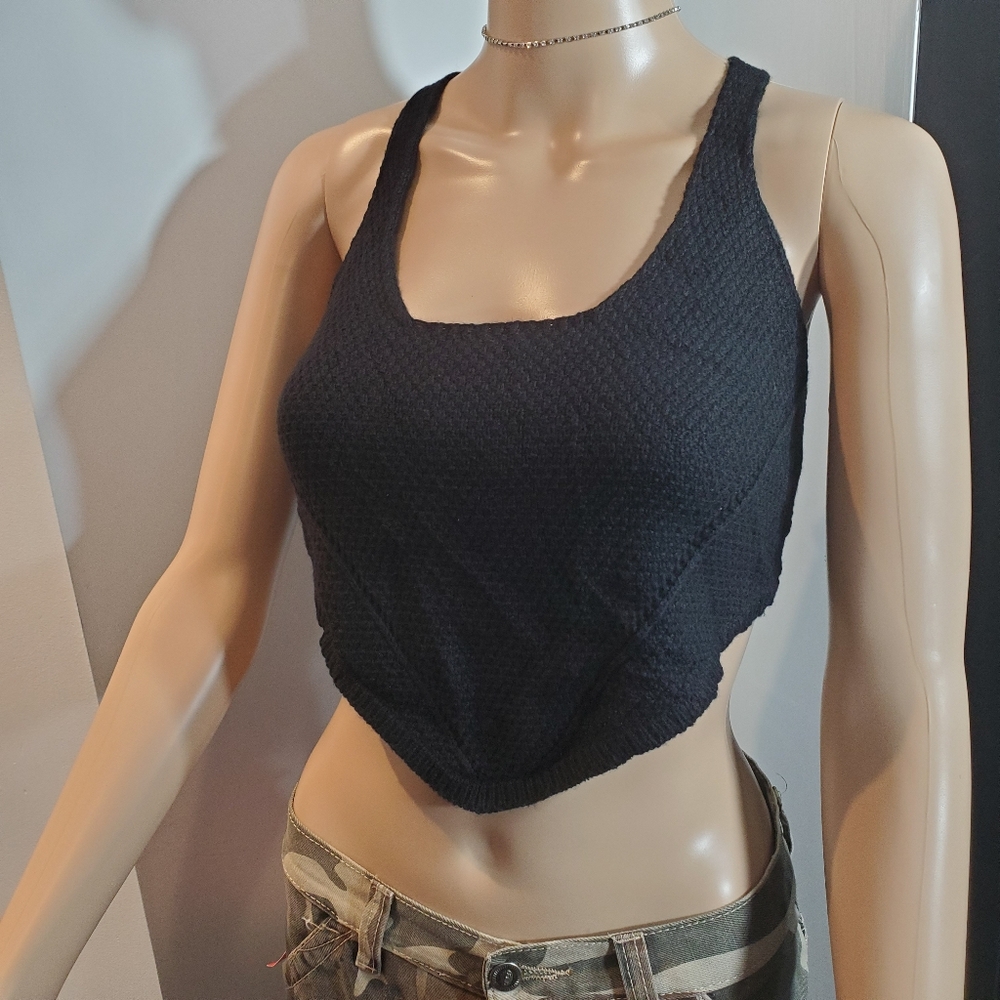 F21 Crochet V Shapped Top